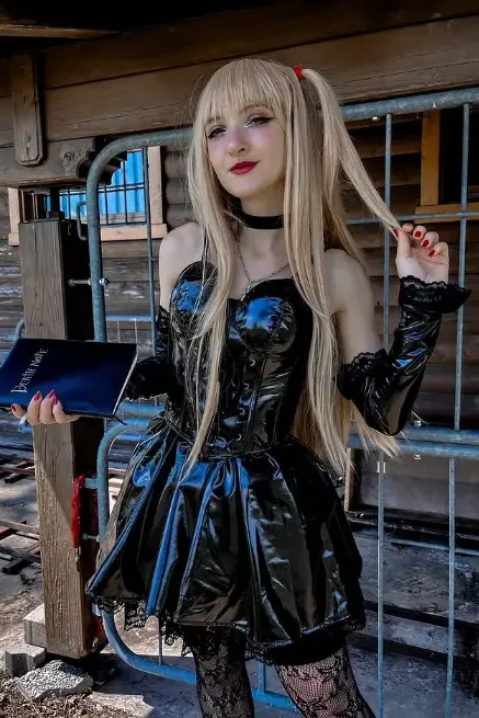 12 Misa Aname Cosplay Edited 1