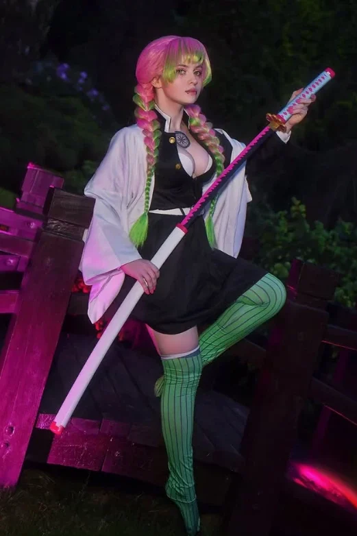 5 Mitsuri Cosplay